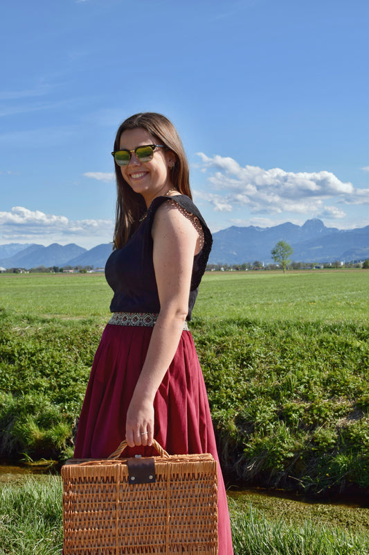 CordRock  WienerRot - Ein Rock fürs Herz. Fürs Leben. Für dich.