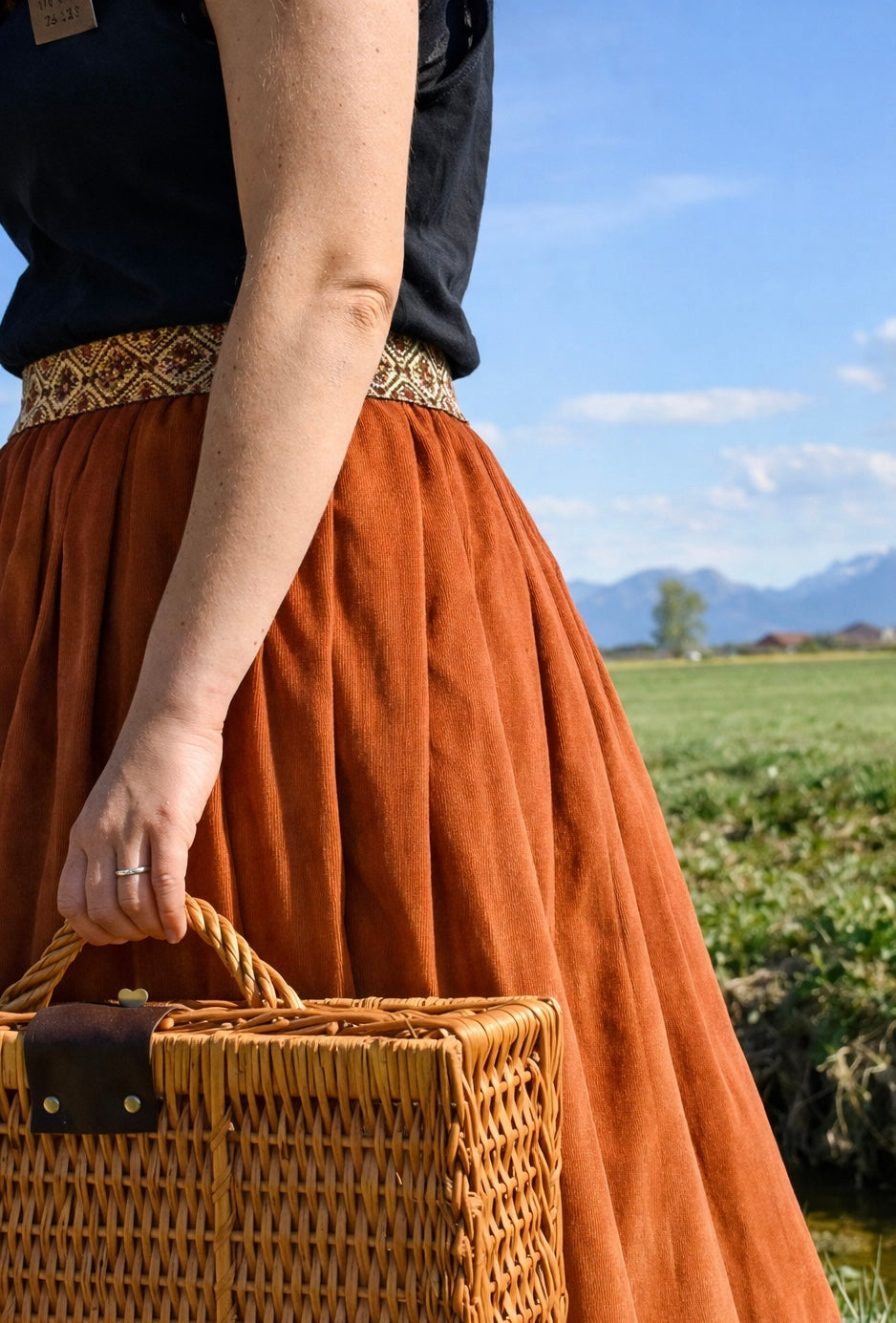 CordRock  RostOrange - Ein Rock fürs Herz. Fürs Leben. Für dich.